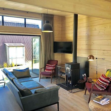 Modern Kowhai Cottage واناكا المظهر الخارجي الصورة